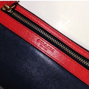 Coach leather wallet clutch with wrist strap